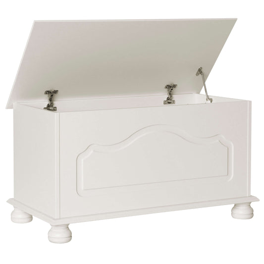 Copenhagen Blanket Box in White ModelBedroom