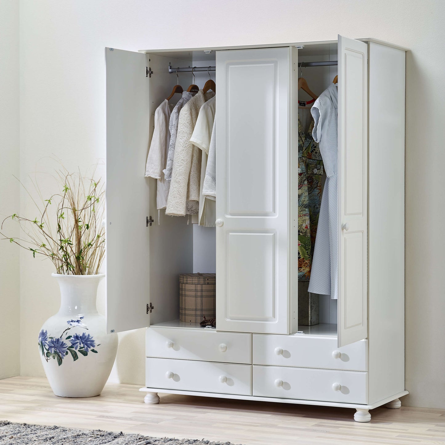 Richmond 3 Door 4 Drawer Wardrobe Off White ModelBedroom