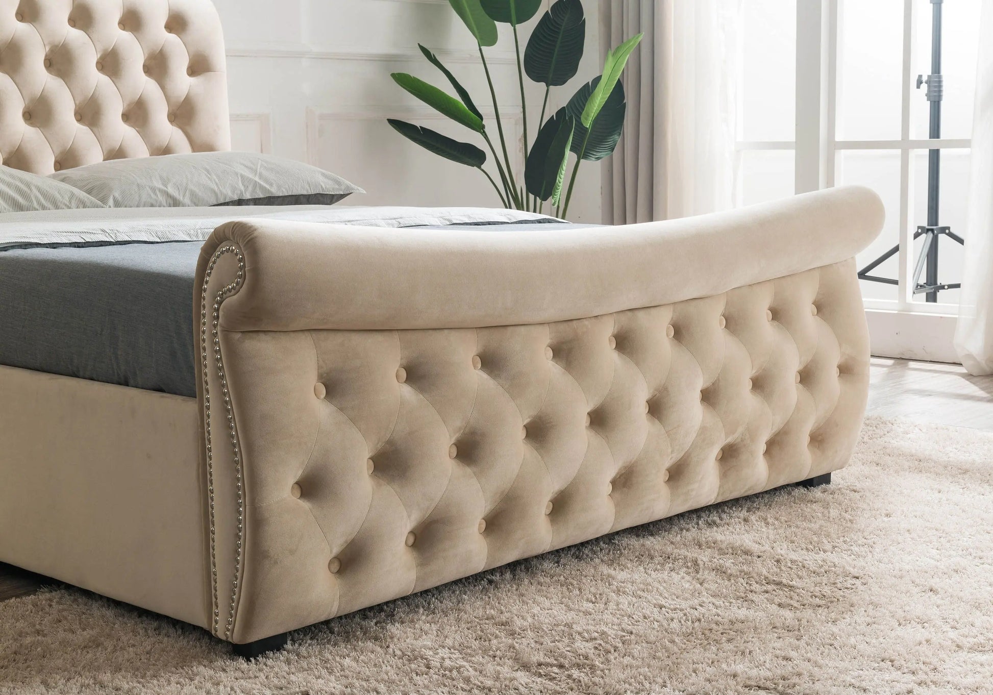 Flair Lucinda Chesterfield Side Lift Ottoman Bed Cream ModelBedroom